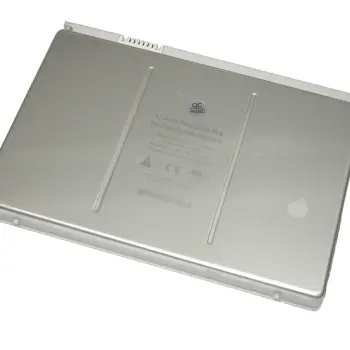Аккумуляторная батарея для ноутбука Apple A1189 MacBook Pro 17" A1151 (2006) 10.8V Silver 6400mAh OEM