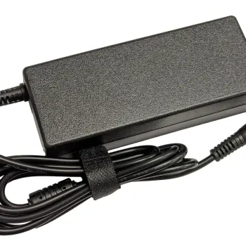 Блок питания для монитора и телевизора 84W 12V 7A 5.5x2.5mm GDT-1207 REPLACEMENT