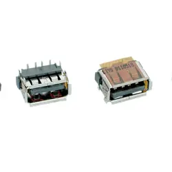 Роз'єм для ноутбука USB №28. Роз'єм USB Type A, нанесена маркировка LIYO D11051E